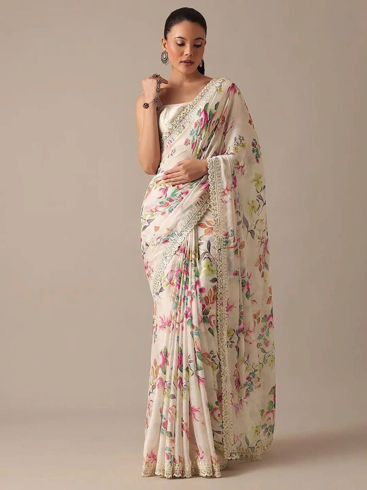 LIGHT COLOUR LEAF & FLOWER PRINT SAREE